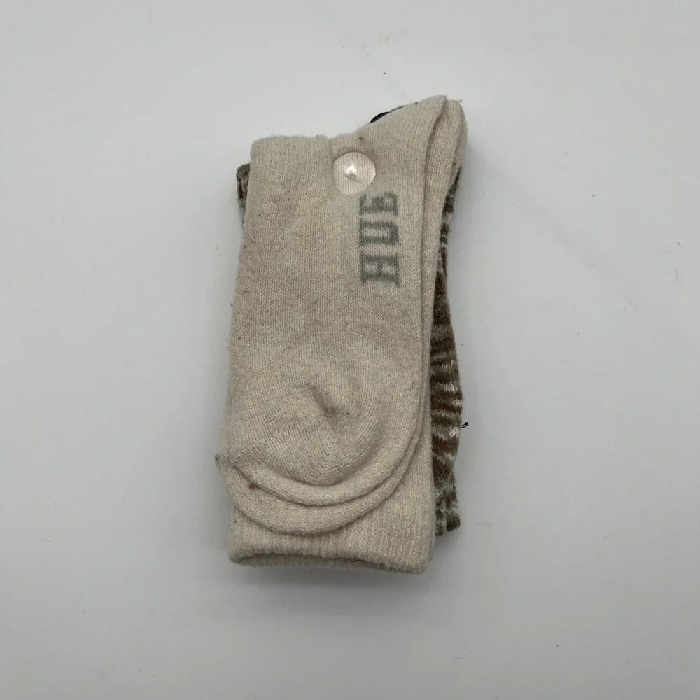 HUE Crew Boot Socks Womens OS Oatmeal Geo Jacquard Space-Dye 2pk U23236 Brown